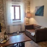 Stelio 33579 Pula